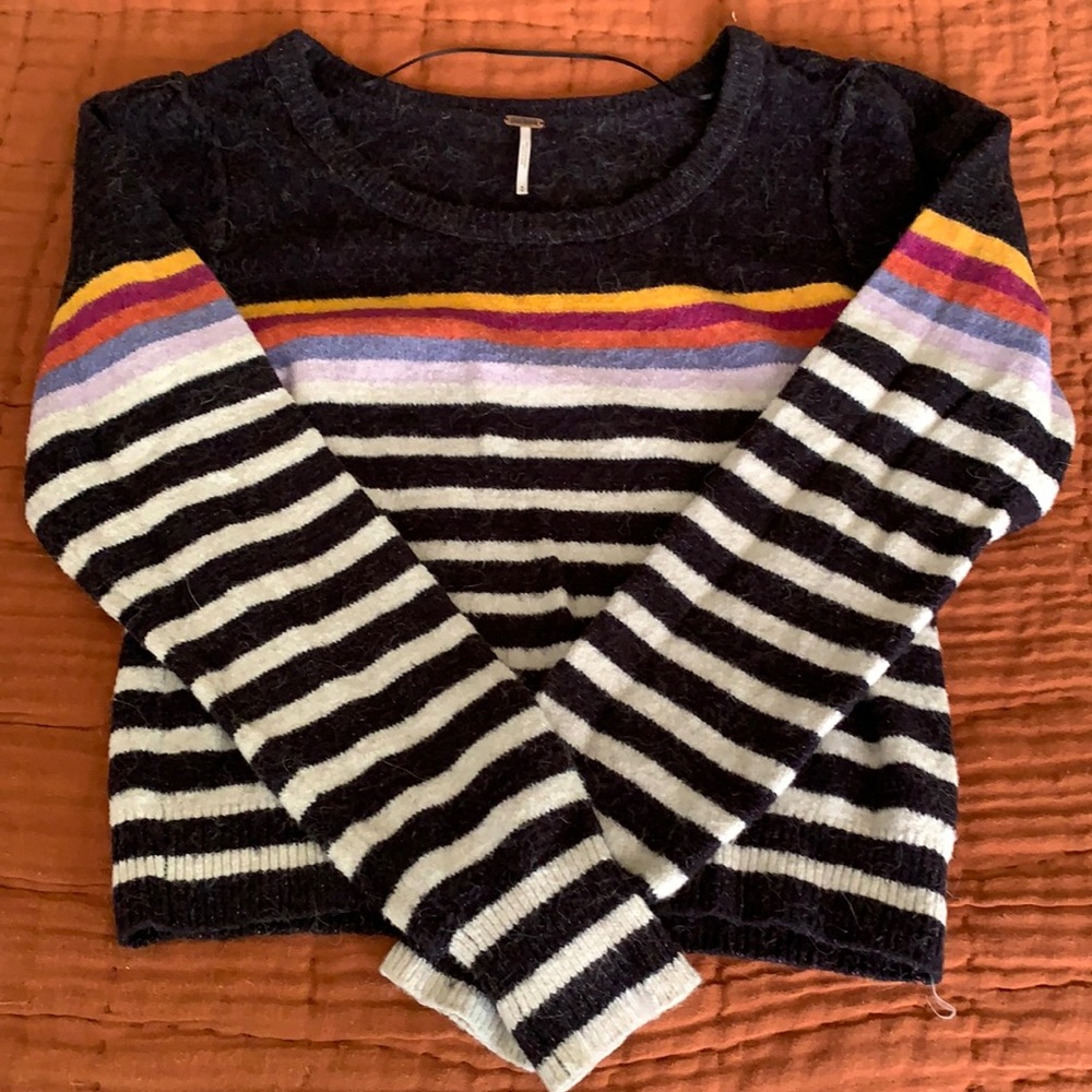 Multi-fall colored sweater! Wool/blend. Perfect condition.